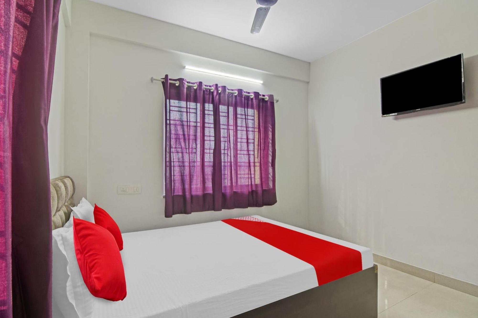 Hotel O Royal Residency Колката Екстериор снимка