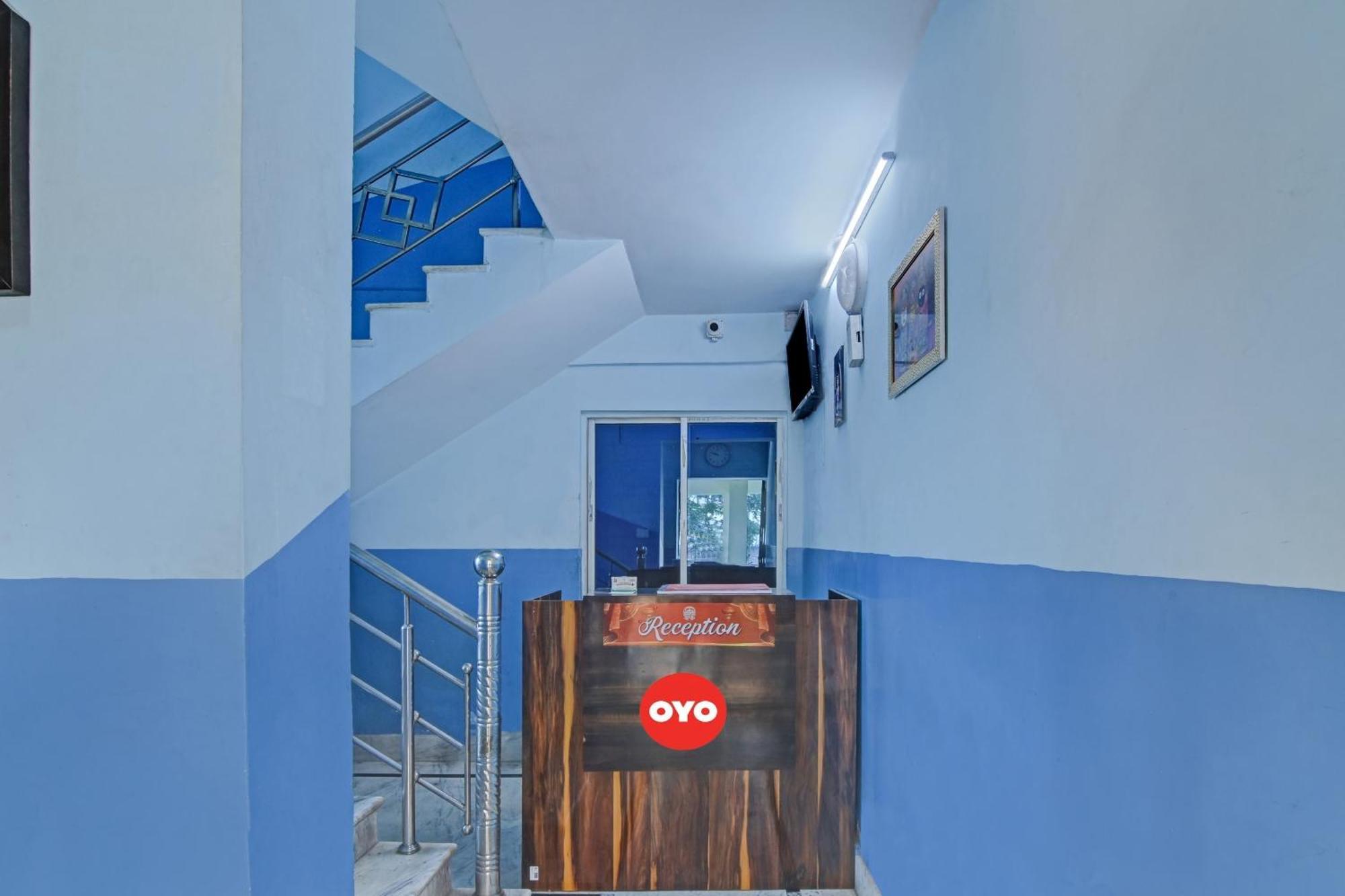 Hotel O Royal Residency Колката Екстериор снимка