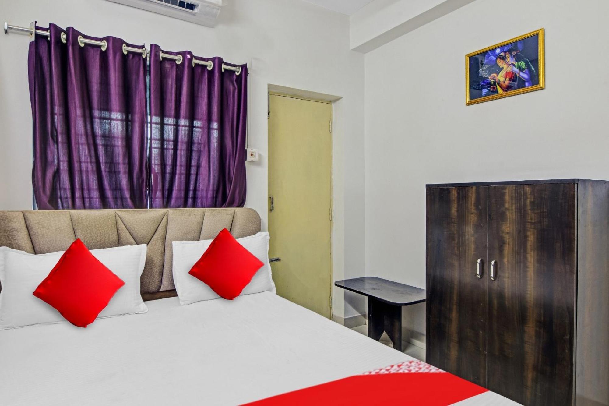 Hotel O Royal Residency Колката Екстериор снимка